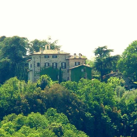 Pietra Campana Κατάλυμα σε φάρμα *