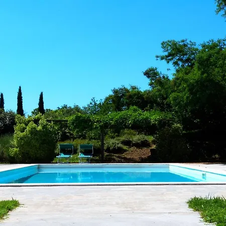 Κατάλυμα σε φάρμα Pietra Campana *